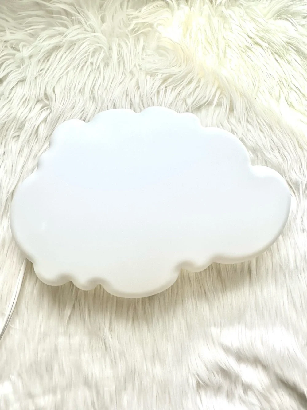 CLOUD FLOATING LIGHT